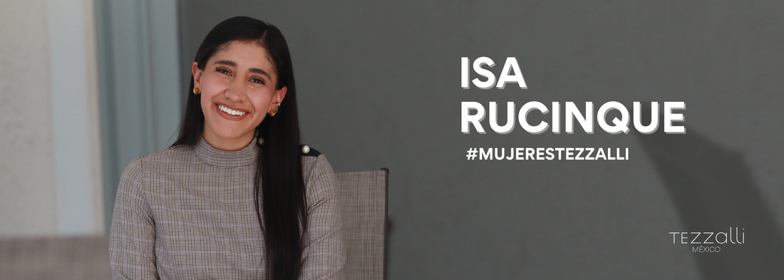 Mujer tezzalli con piel morena emprendedora en guadalajara mexico, línea perla, emprendimiento,